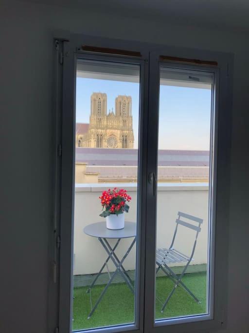 Nosy Be - Appartement A Реймс Екстериор снимка